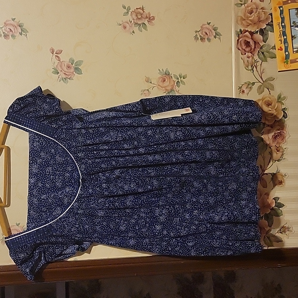 2 piece set of pajamas